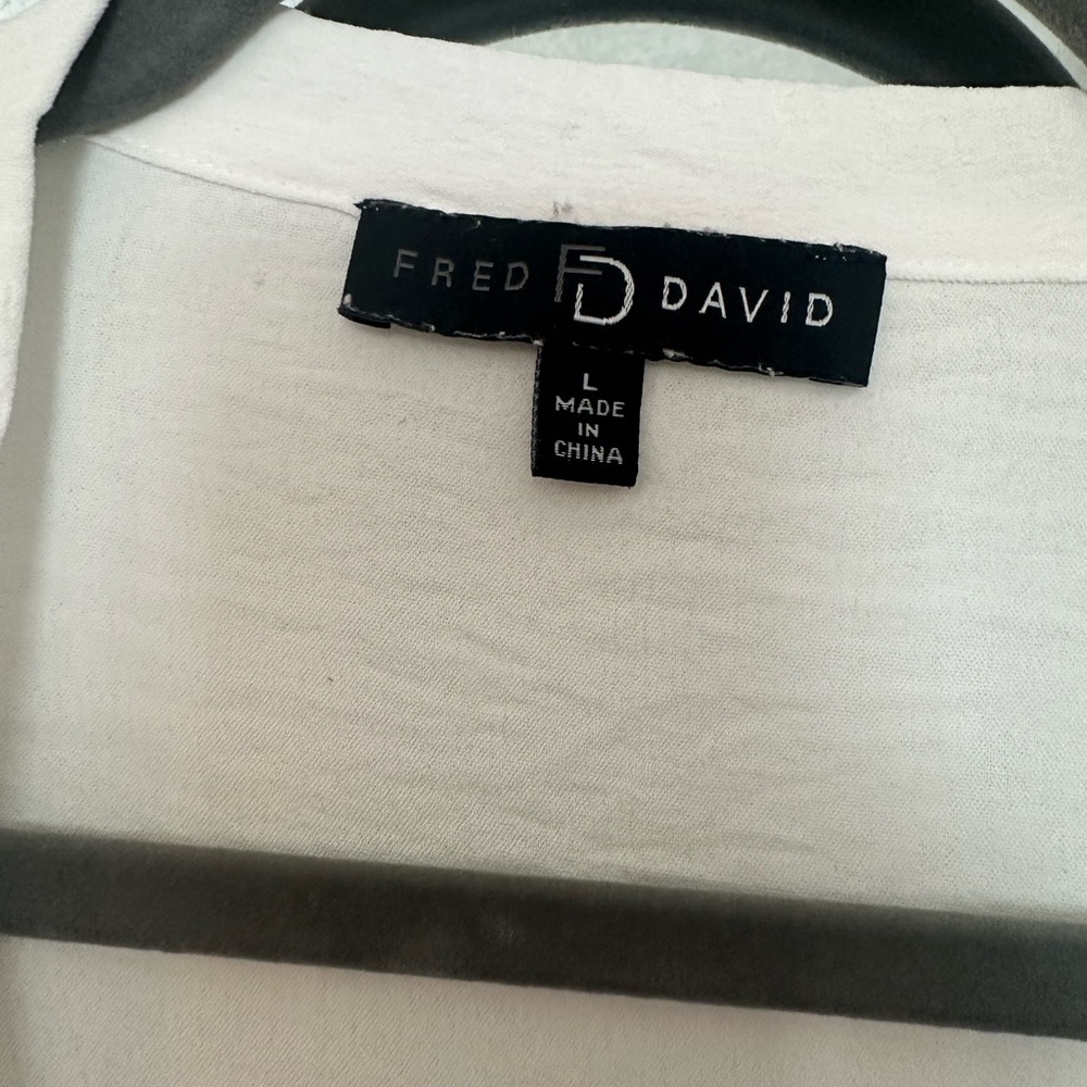 Butterfly sleeve, flowy sleeve, white blouse